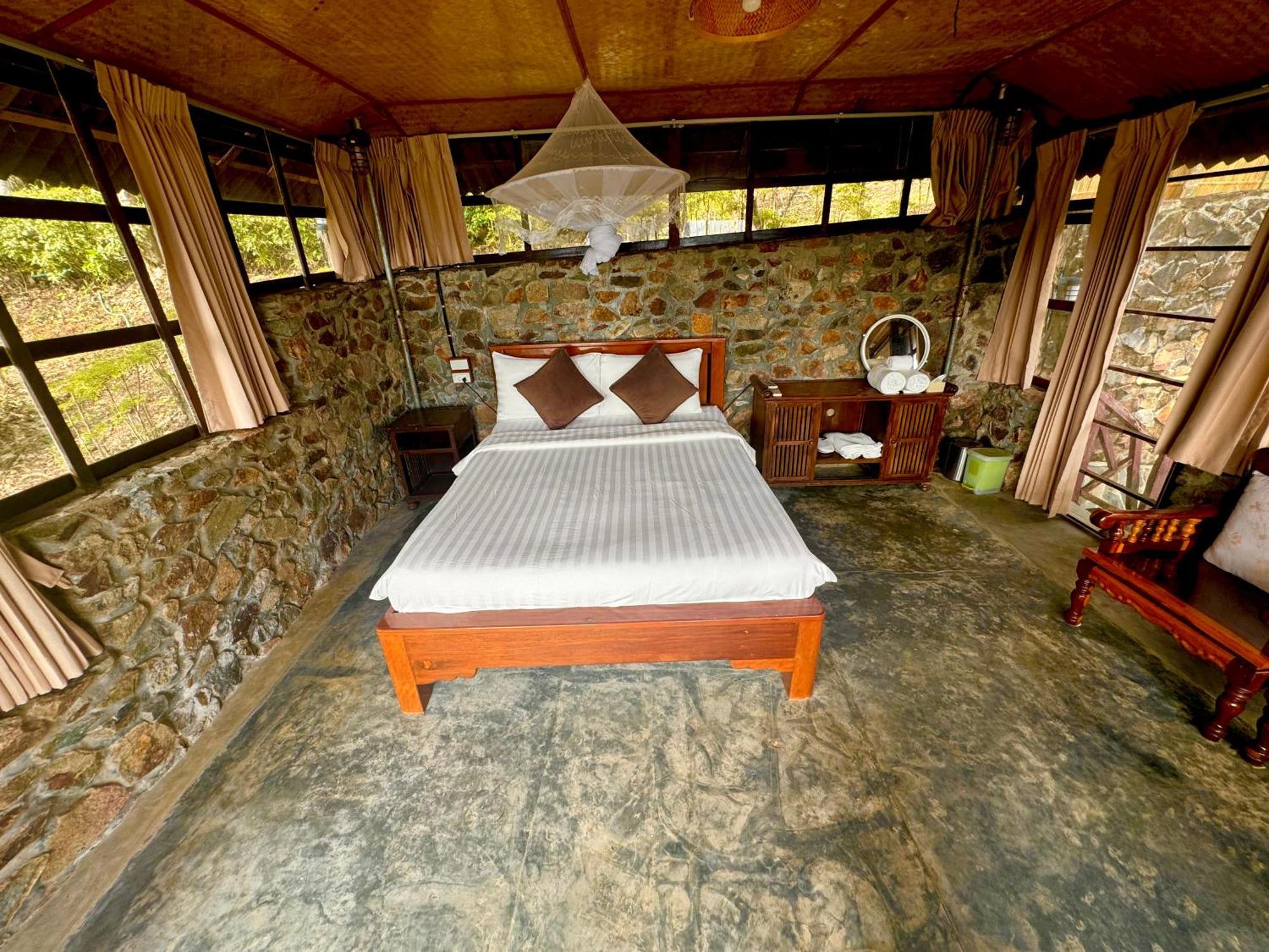 Drifters Anchor Hotel Ban Map Khangkhao Екстериор снимка